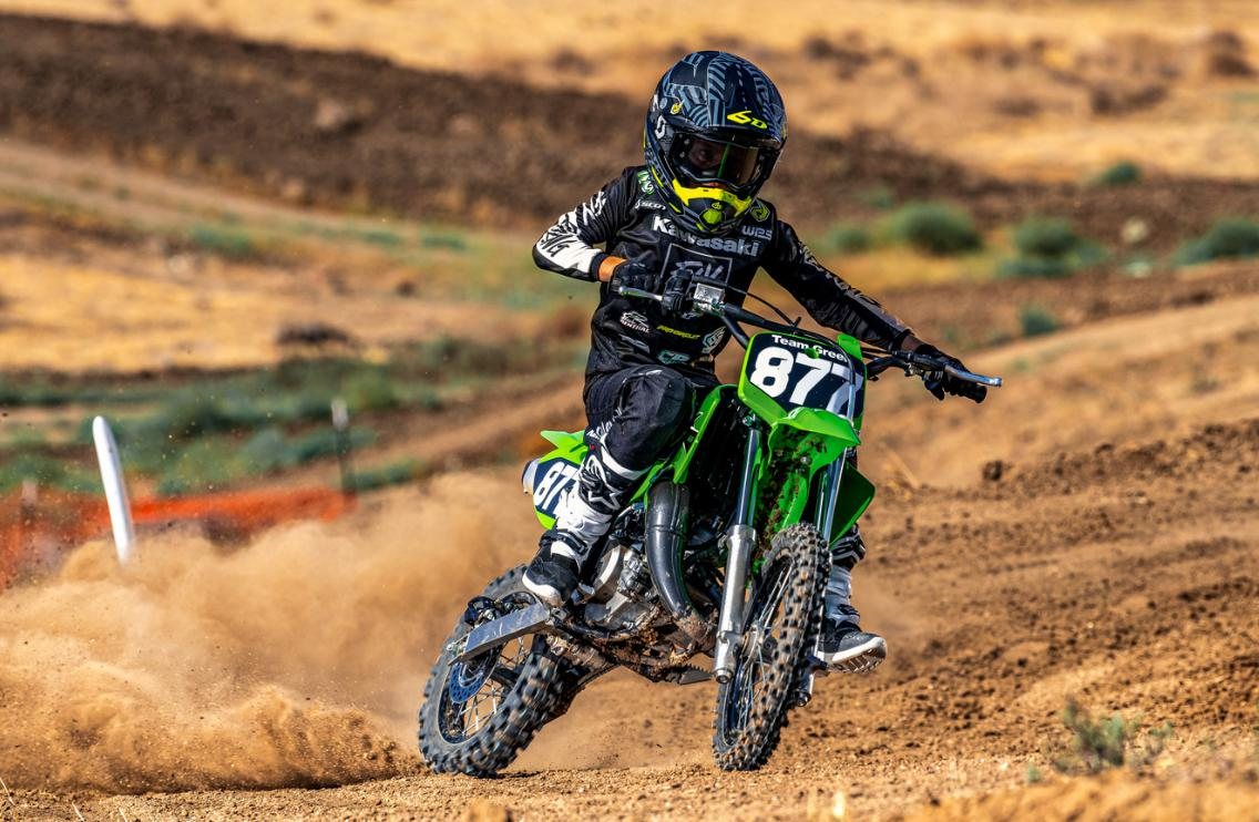 ADJUSTABLE Ø33 MM LEADING AXLE CONVENTIONAL FORK